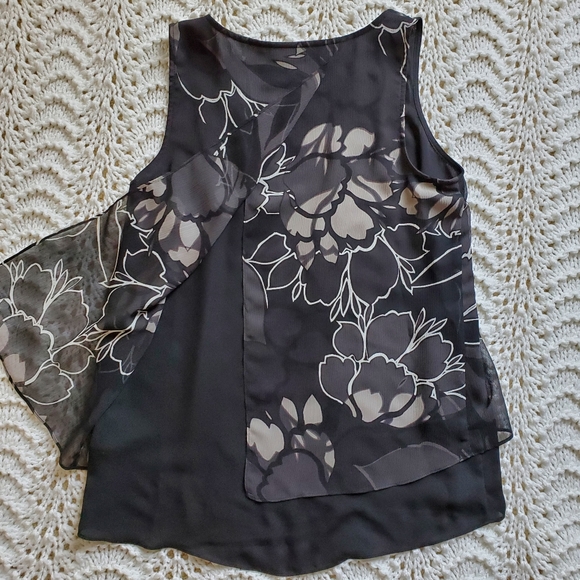 NWT Apt. 9 Layered Chiffon Tank Size S - Picture 5 of 9